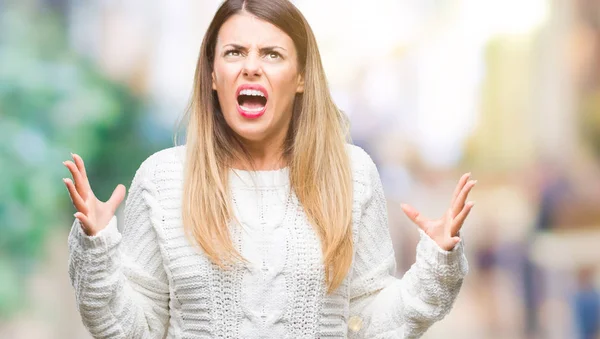 Mujer Hermosa Joven Suéter Blanco Casual Sobre Fondo Aislado Loco — Foto de Stock