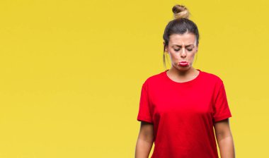 Genç güzel kadın izole arka plan yüzünden depresyona ve kızgın ve korkmuş ağlıyor sıkıntı için endişeleniyorum. Üzgün ifade.