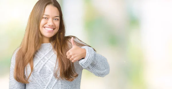 Young Beautiful Brunette Woman Wearing Sweater Isolated Background Doing Happy — Stock Photo, Image