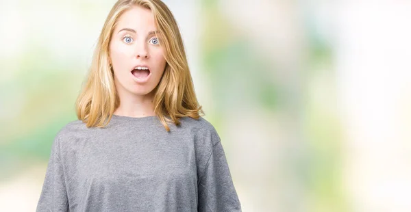 Beautiful Young Woman Wearing Oversize Casual Shirt Isolated Background Afraid — Stock Photo, Image