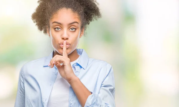 Jonge Afro Amerikaanse Vrouw Geïsoleerde Achtergrond Vragen Stil Met Vinger — Stockfoto