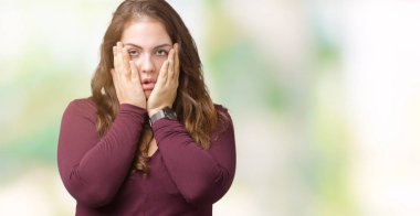 Güzel ve çekici genç kadın bıktınız eller izole arka plan üzerinde elbise üzgün yüz, depresyon ve üzüntü, kapsayan boyutu artı ve sorun için tahriş olmuş