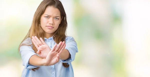 Junge Schöne Brünette Geschäftsfrau Über Isolierten Hintergrund Ablehnung Ausdruck Kreuzen — Stockfoto