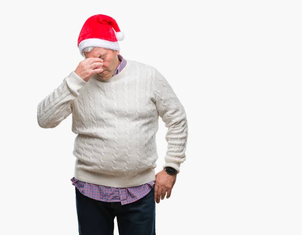 Hombre Mayor Guapo Usando Sombrero Navidad Sobre Fondo Aislado Cansado — Foto de Stock