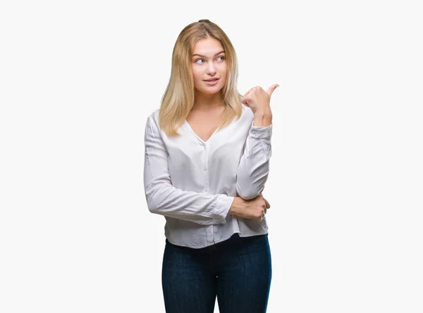 Joven Mujer Caucásica Sobre Fondo Aislado Sonriendo Con Cara Feliz — Foto de Stock