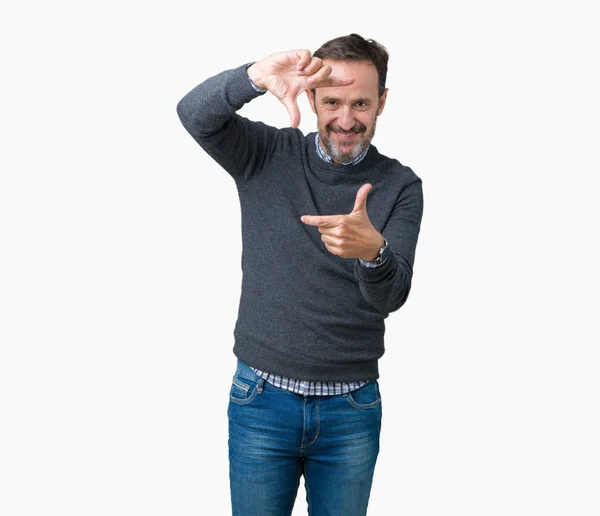 Schöner Älterer Mann Mittleren Alters Der Einen Pullover Über Isoliertem — Stockfoto