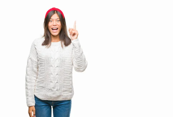 Mujer Asiática Joven Vistiendo Suéter Invierno Sobre Fondo Aislado Señalando — Foto de Stock