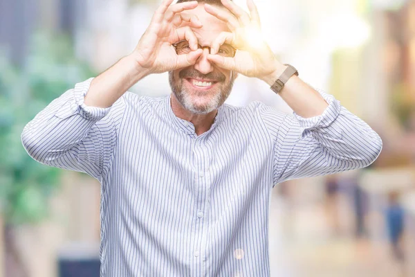 Hombre Mediana Edad Con Gafas Sobre Fondo Aislado Haciendo Buen —  Fotos de Stock