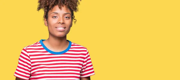 Linda Jovem Afro Americana Sobre Fundo Isolado Mãos Juntas Dedos — Fotografia de Stock