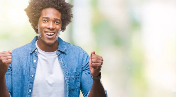 Homem Afro Americano Sobre Fundo Isolado Comemorando Surpreso Surpreso Pelo — Fotografia de Stock