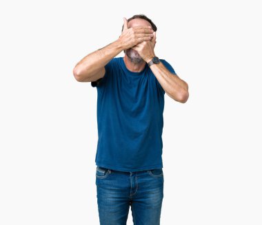 İzole arka plan kaplaması gözler ve ağız el ile üzerinden gözlük nedir yakışıklı orta yaş ağarmış komuta sizde şaşırttı ve şok. Duygu gizleme