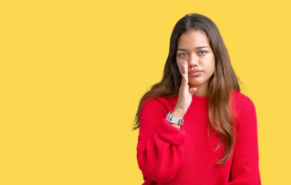 Junge Schöne Brünette Frau Trägt Roten Winterpullover Über Isolierten Hintergrund — Stockfoto