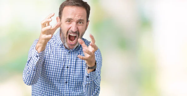 Stilig Medelåldern Eleganta Senior Mannen Över Isolerade Bakgrunden Skriker Frustrerat — Stockfoto