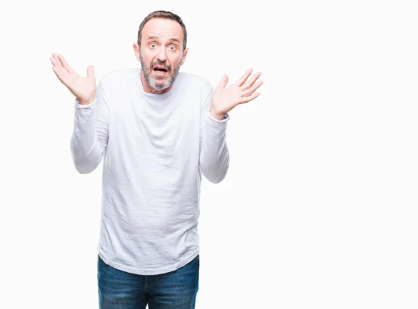 Hombre Mediana Edad Con Camiseta Blanca Sobre Fondo Aislado Expresión —  Fotos de Stock