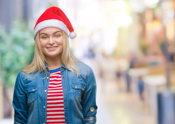 Mulher Caucasiana Jovem Usando Chapéu Natal Sobre Fundo Isolado Com — Fotografia de Stock