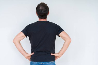 Komuta sizde izole arka plan ayakta geriye doğru uzakta silah ile vücut üzerinde seyir üzerinde