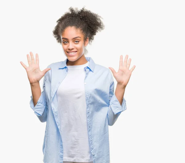 Junge Afroamerikanerin Über Isoliertem Hintergrund Die Mit Fingern Nummer Zehn — Stockfoto