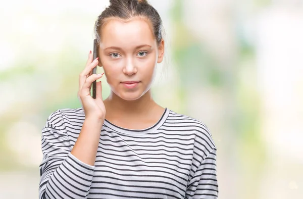 Unga Vackra Kaukasiska Kvinna Pratar Smartphone Över Isolerade Bakgrund Med — Stockfoto