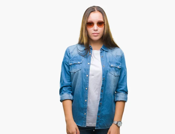 Young Beautiful Caucasian Woman Wearing Sunglasses Isolated Background Serious Expression — Stock Photo, Image