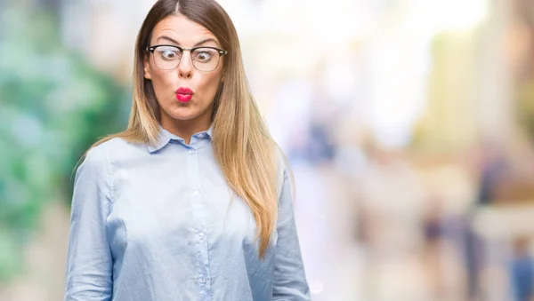 Joven Mujer Negocios Hermosa Con Gafas Sobre Fondo Aislado Haciendo — Foto de Stock