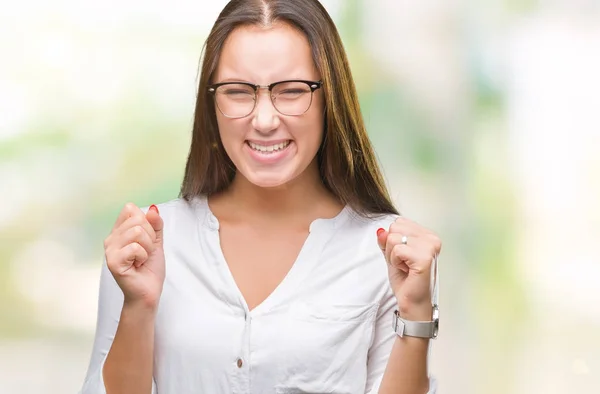 Giovane Donna Affari Caucasica Bella Indossare Occhiali Sfondo Isolato Celebrando — Foto Stock