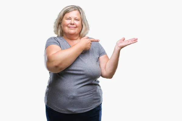 Senior Size Caucasian Woman Isolated Background Amazed Smiling Camera While — Stock Photo, Image