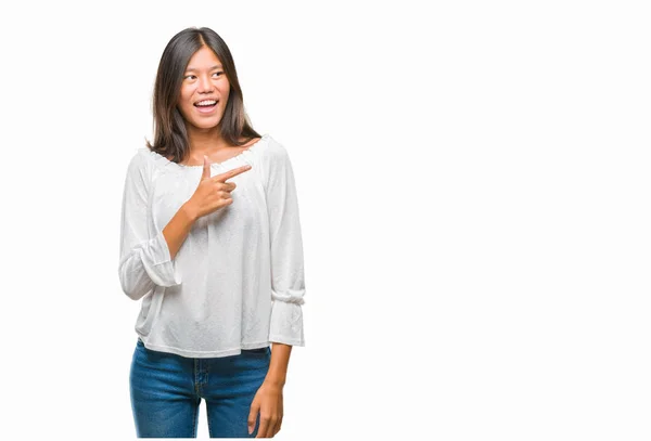 Joven Mujer Asiática Sobre Fondo Aislado Alegre Con Una Sonrisa —  Fotos de Stock