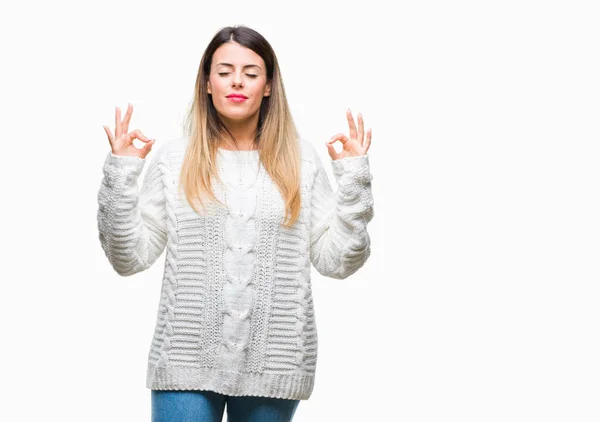 Junge Schöne Frau Lässig Weißen Pullover Über Isoliertem Hintergrund Entspannen — Stockfoto