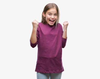 İzole arka plan kutlama üzerinde genç güzel kız şaşırttı ve başarı için kaldırdı kollarını açarak hayret ve gözleri açık. Kazanan kavramı.