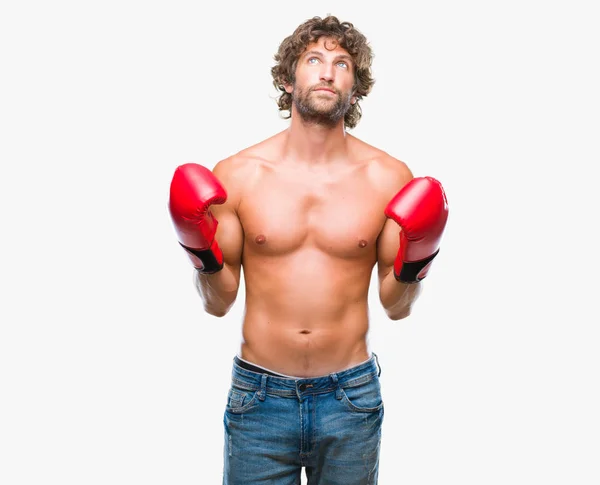 Bonito Homem Boxeador Hispânico Usando Luvas Boxe Sobre Fundo Isolado — Fotografia de Stock