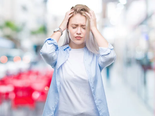 배경을 여성은 통증과 편두통때문에 극도로 절망적 스트레스를 받았다 — 스톡 사진