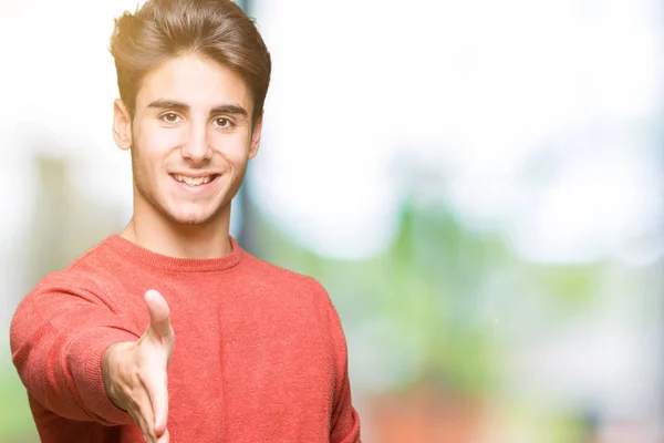 Young Handsome Man Isolated Background Smiling Friendly Offering Handshake Greeting — Stock Photo, Image