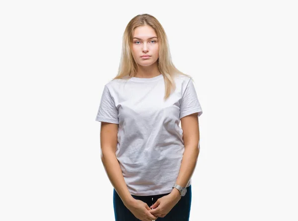 Mulher Caucasiana Jovem Sobre Fundo Isolado Com Expressão Séria Rosto — Fotografia de Stock