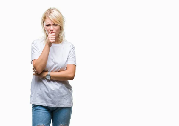 Jonge Mooie Blonde Vrouw Met Witte Shirt Geïsoleerde Achtergrond Gevoel — Stockfoto