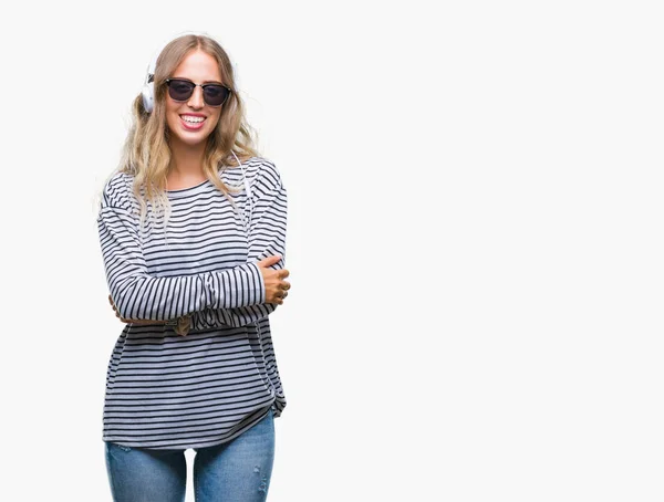 Vacker Ung Blond Kvinna Bär Hörlurar Och Solglasögon Över Isolerade — Stockfoto