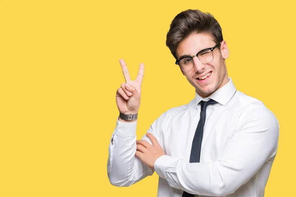 Jovem Homem Negócios Usando Óculos Sobre Fundo Isolado Sorrindo Com — Fotografia de Stock