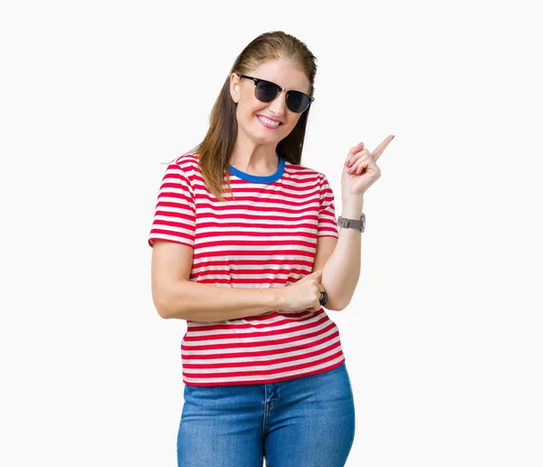 Middle Age Mature Woman Wearing Sunglasses Isolated Background Big Smile — Stock Photo, Image