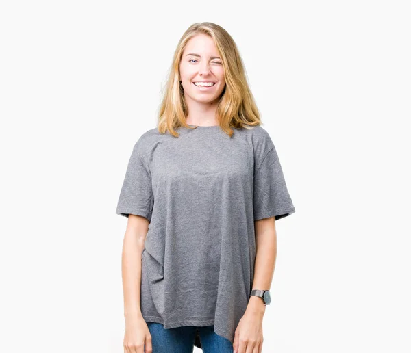 Beautiful Young Woman Wearing Oversize Casual Shirt Isolated Background Winking — Stock Photo, Image