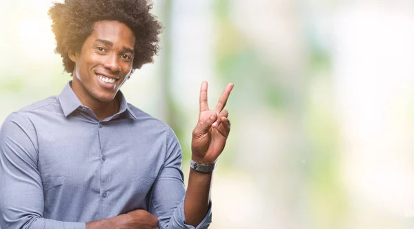 Afroamerikanischer Mann Über Isoliertem Hintergrund Lächelnd Mit Glücklichem Gesicht Der — Stockfoto