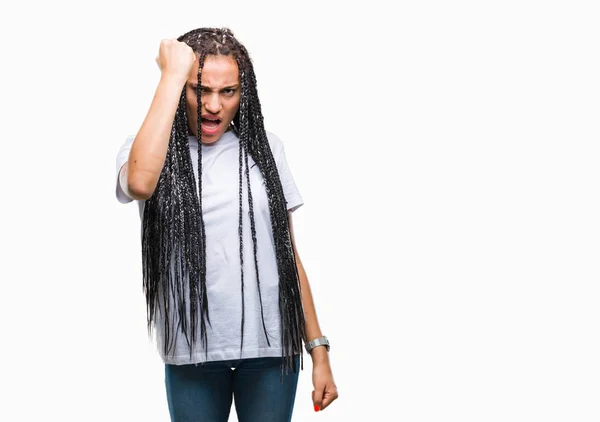 Mladá Pletené Vlasy Americkou Afričanku Izolované Pozadí Vztek Šílený Zvyšování — Stock fotografie