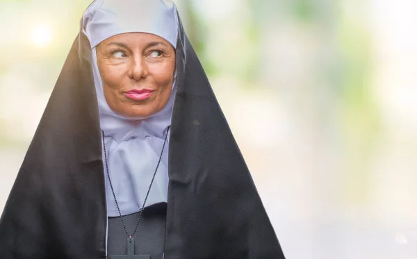 Orta Yaş Üst Düzey Hıristiyan Katolik Rahibe Kadın Görünümlü Yan — Stok fotoğraf