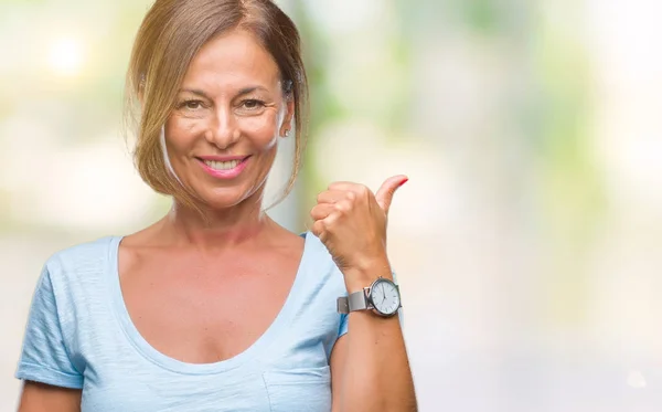 Middelbare Leeftijd Senior Latino Vrouw Geïsoleerde Achtergrond Glimlachend Met Blij — Stockfoto