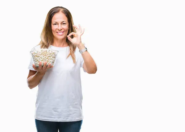 Medioevo Donna Ispanica Mangiare Popcorn Sfondo Isolato Facendo Segno Con — Foto Stock