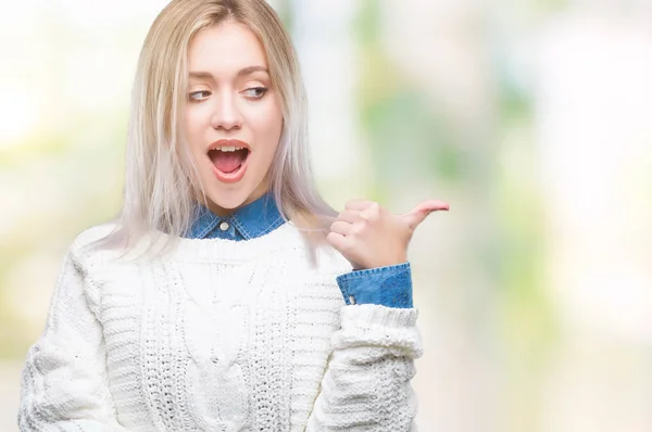 Jovem Loira Vestindo Camisola Inverno Sobre Fundo Isolado Sorrindo Com — Fotografia de Stock