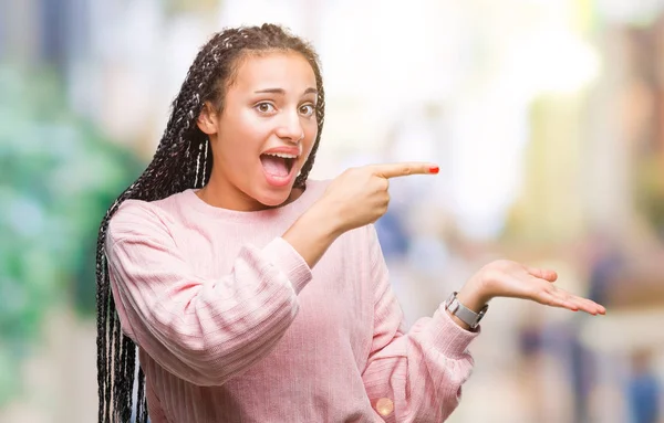 Young Gevlochten Hair Afrikaans Amerikaans Meisje Trui Dragen Geïsoleerde Achtergrond — Stockfoto