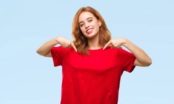 Giovane Bella Donna Sfondo Isolato Guardando Fiducioso Con Sorriso Sul — Foto Stock