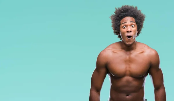 Afro Americano Sin Camisa Hombre Mostrando Desnudo Cuerpo Sobre Aislado —  Fotos de Stock