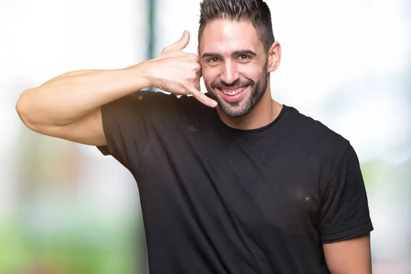 Joven Hombre Guapo Sobre Fondo Aislado Sonriendo Haciendo Gesto Del —  Fotos de Stock