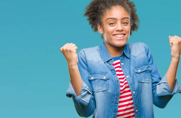Young Afro American Woman Isolated Background Celebrating Surprised Amazed Success — Stock Photo, Image