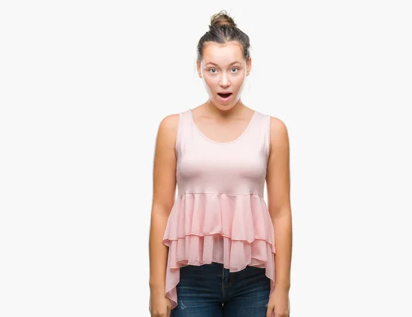 Young Caucasian Beautiful Woman Isolated Background Afraid Shocked Surprise Expression — Stock Photo, Image